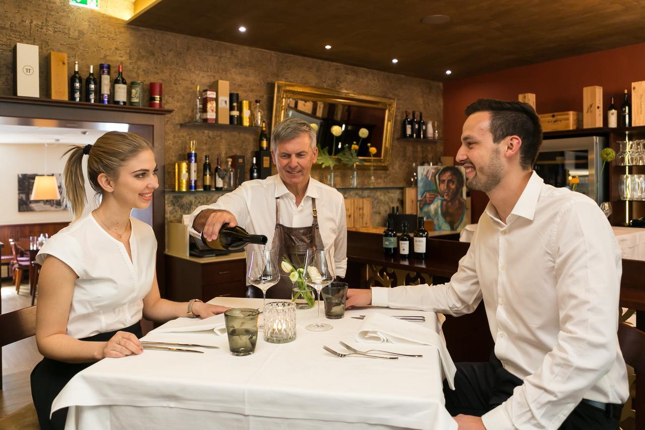 Hotel Stadthotel Zur Goldenen Krone 2*
